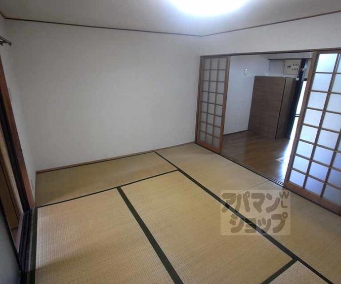 【東山区古西町貸家３２３－５】