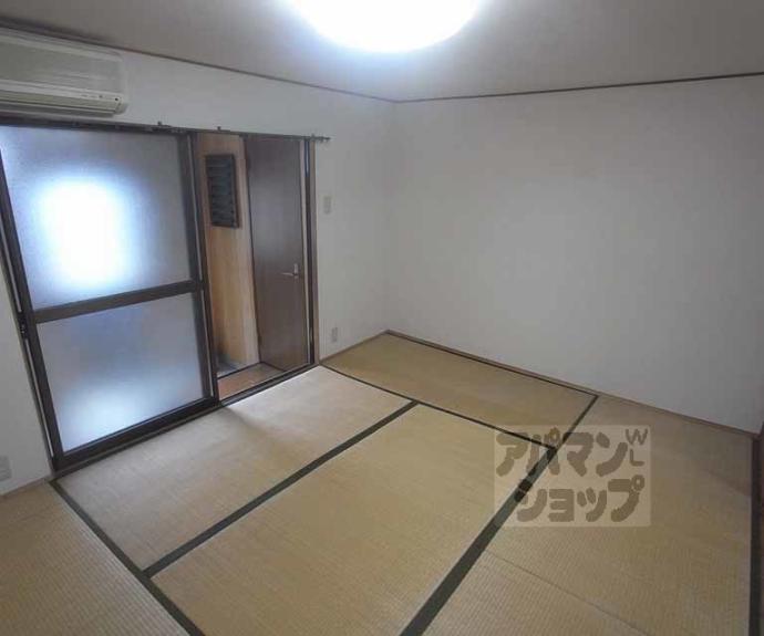 【東山区古西町貸家３２３－５】