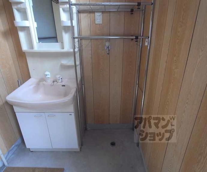 【東山区古西町貸家３２３－５】間取