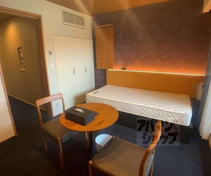 【シャーメゾンろくはら】間取