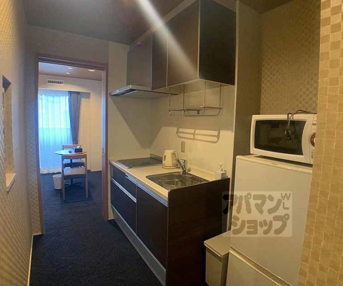 【シャーメゾンろくはら】間取