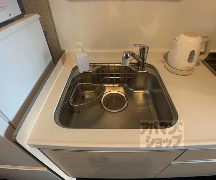 【シャーメゾンろくはら】間取