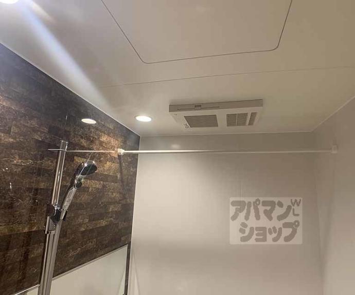 【シャーメゾンろくはら】間取