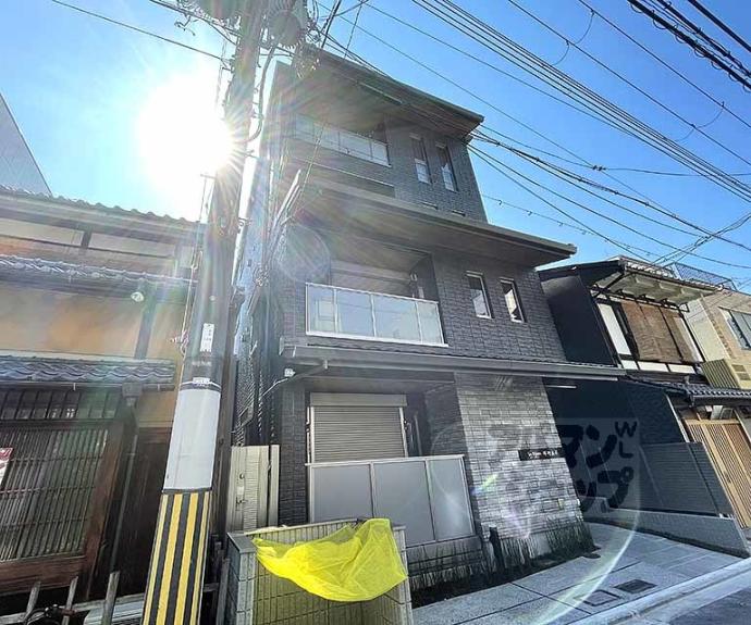 【Six Bijoux堺町五条】間取