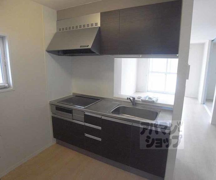 【エミネンスコート東野 B棟】間取