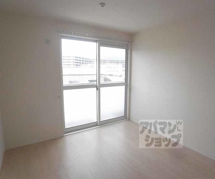 【エミネンスコート東野 B棟】間取