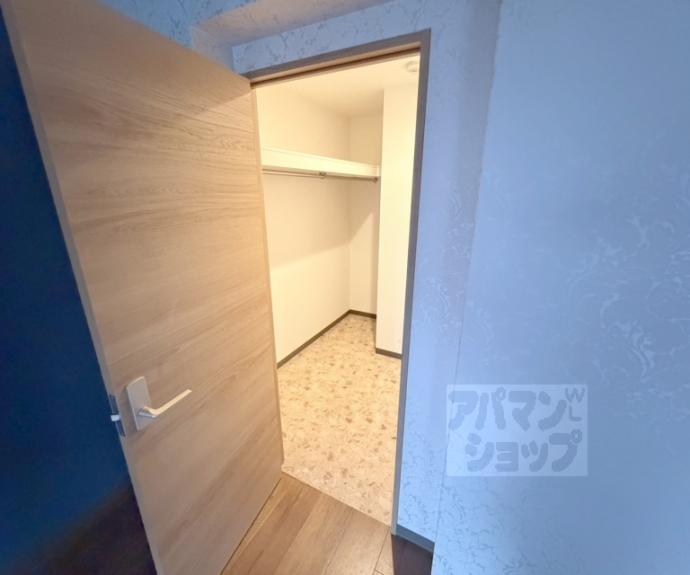 【ＡＲＴＩＳＴＡ円町ドゥーエ】間取