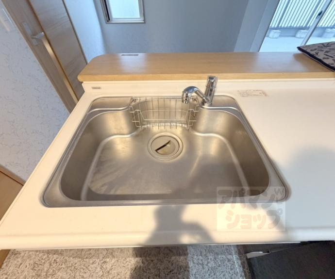 【ＡＲＴＩＳＴＡ円町ドゥーエ】間取