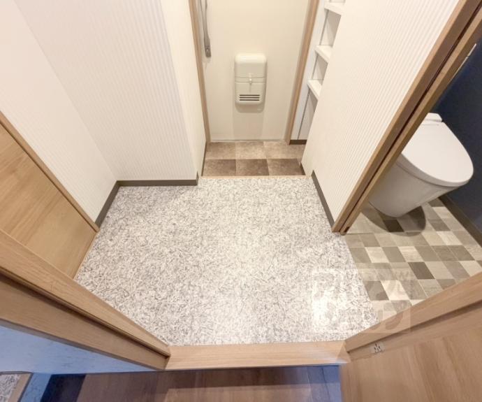 【ＡＲＴＩＳＴＡ円町ドゥーエ】間取