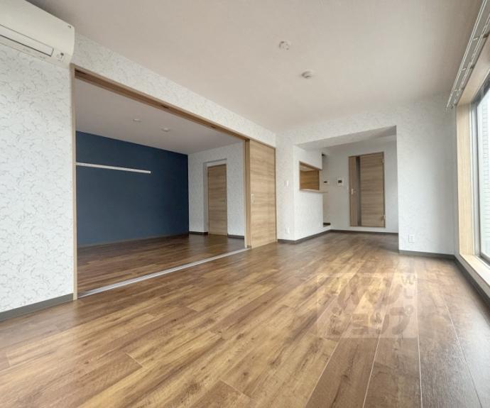 【ARTISTA円町ドゥーエ】間取