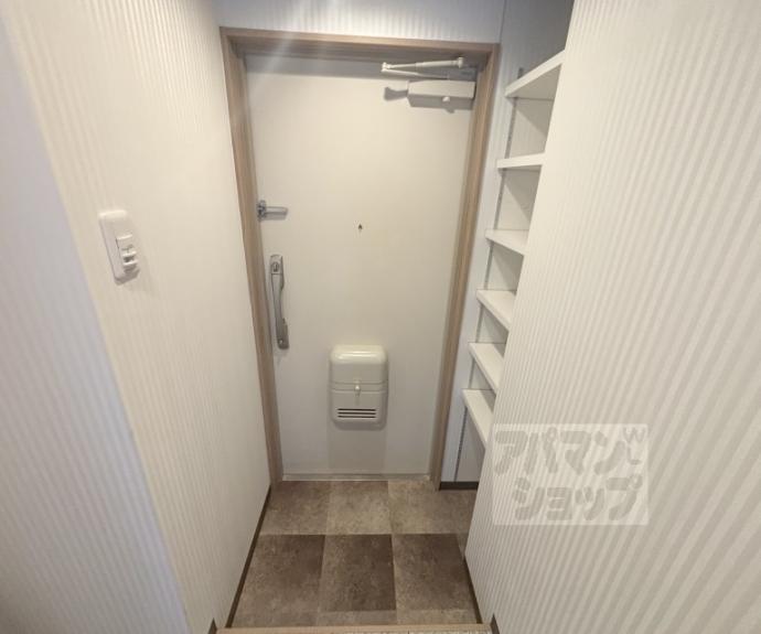 【ARTISTA円町ドゥーエ】間取