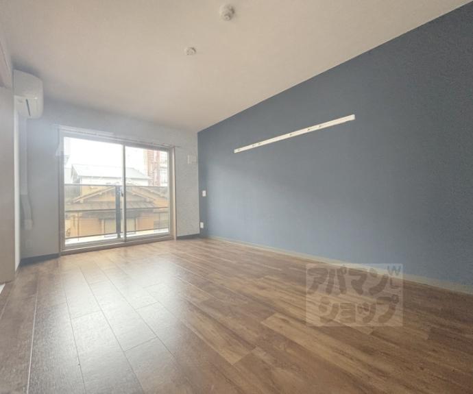 【ARTISTA円町ドゥーエ】間取