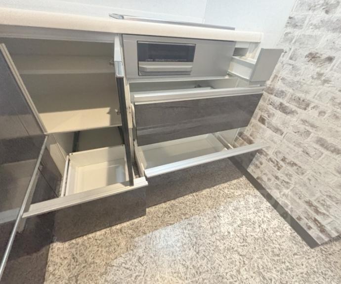 【ARTISTA円町ドゥーエ】間取