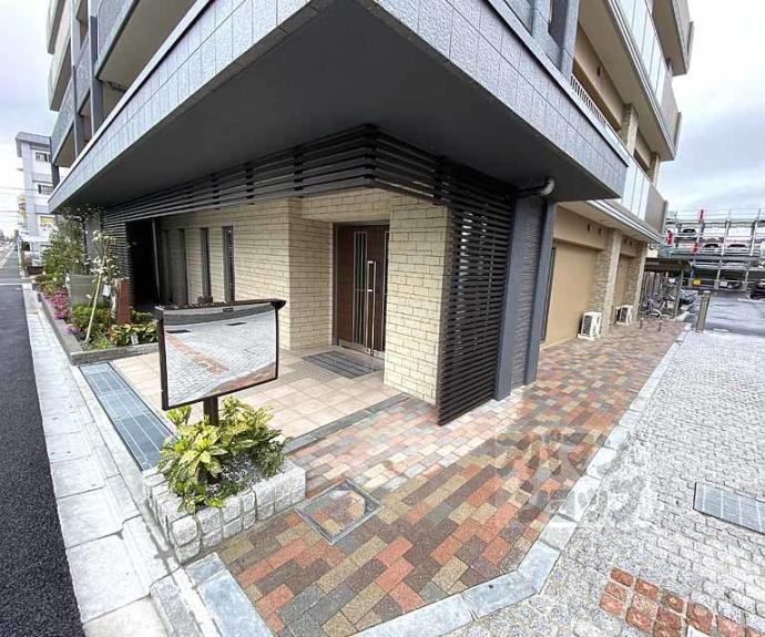 【パデシオン御池西ノ京グラン】