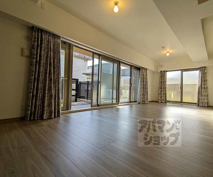 【パデシオン御池西ノ京グラン】間取