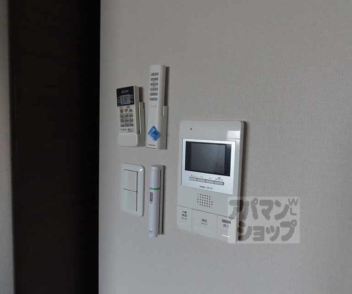 【フェアリーベル二条城】間取