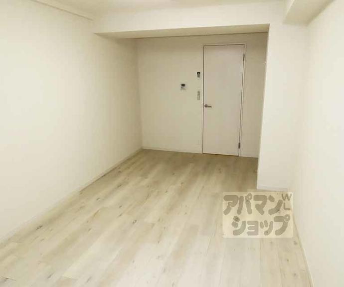 【ソフィア円町】間取