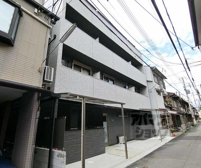 【ナトゥール四条大宮】間取