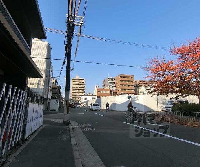 【シャーメゾン二条城西】間取