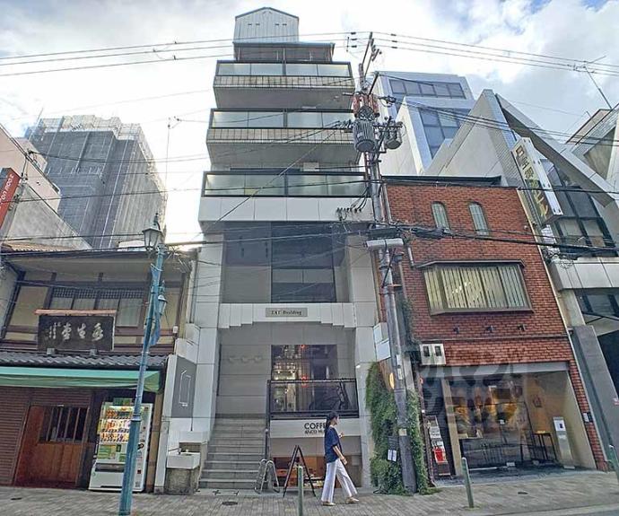 【ＴＡＴ　Ｂｕｉｌｄｉｎｇ】