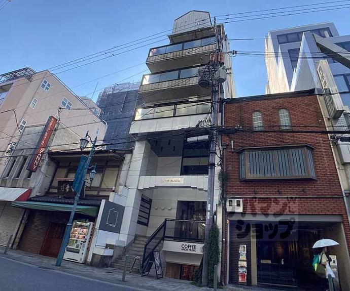 【ＴＡＴ　Ｂｕｉｌｄｉｎｇ】