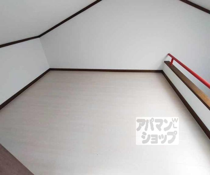 【アスターナ京の袋小路長屋】間取
