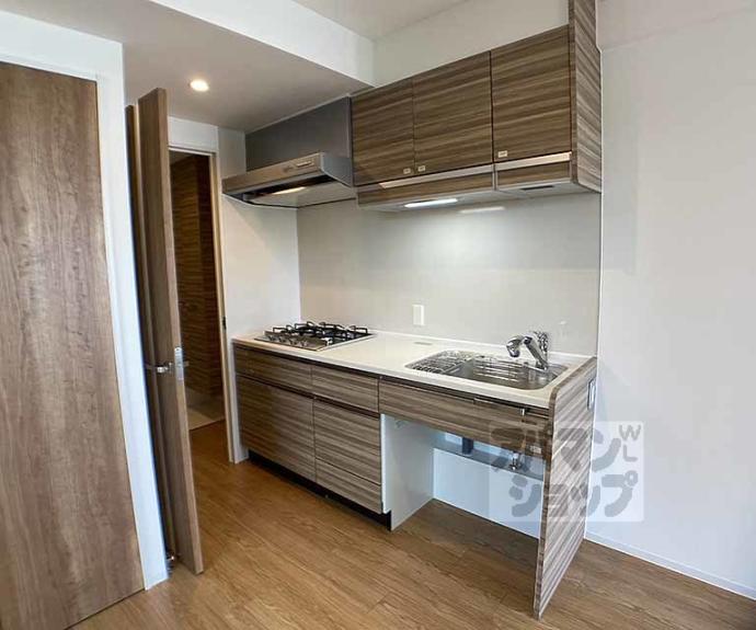 【ｓａｗａｒａｂｉ六角油小路】間取