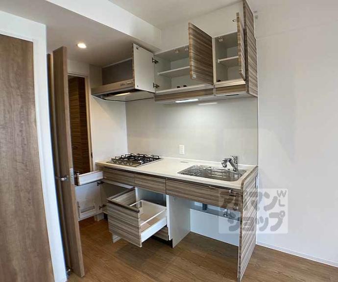 【ｓａｗａｒａｂｉ六角油小路】間取