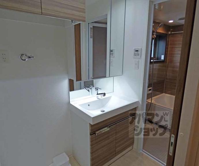 【ｓａｗａｒａｂｉ六角油小路】間取