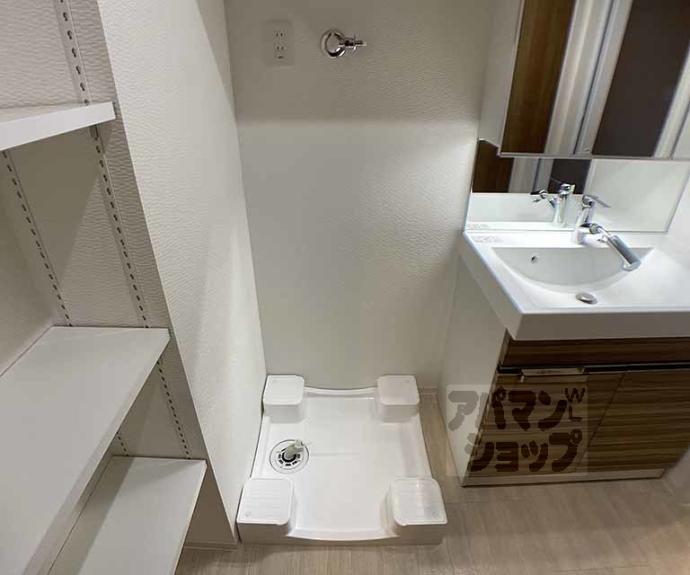 【ｓａｗａｒａｂｉ六角油小路】間取
