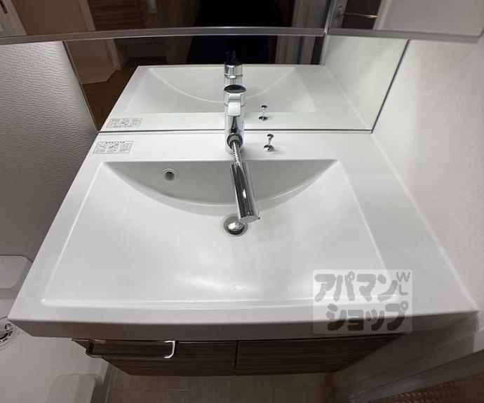 【ｓａｗａｒａｂｉ六角油小路】間取