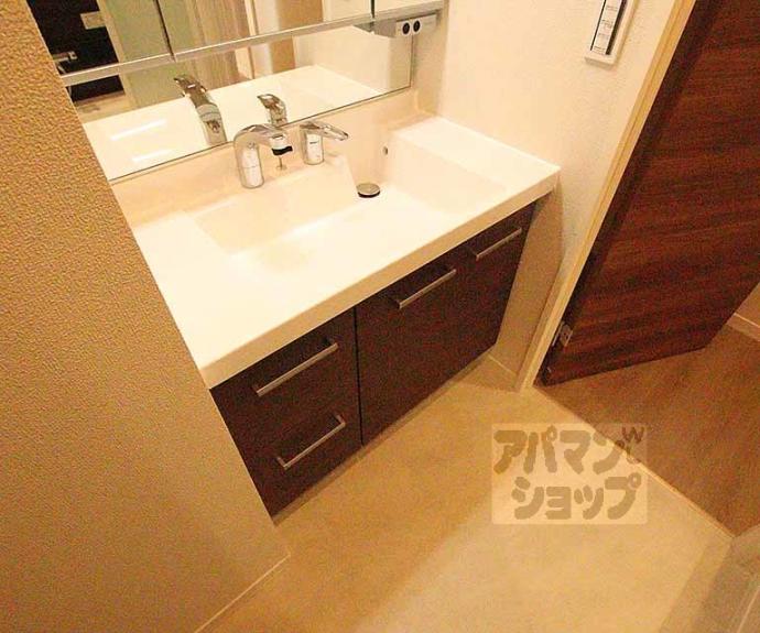 【シャーメゾン大宮五条】間取