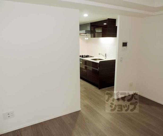 【リーガル京都五条大宮】間取