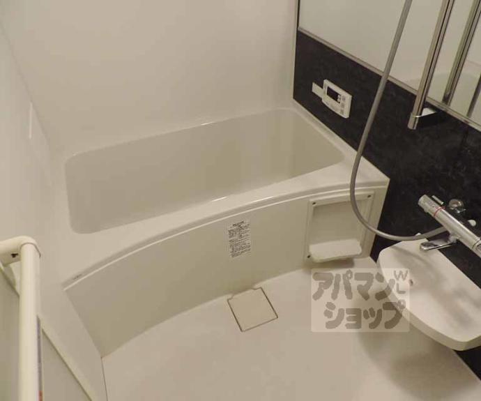 【Ｌａ　Ｖｉｔａ二条月光】間取