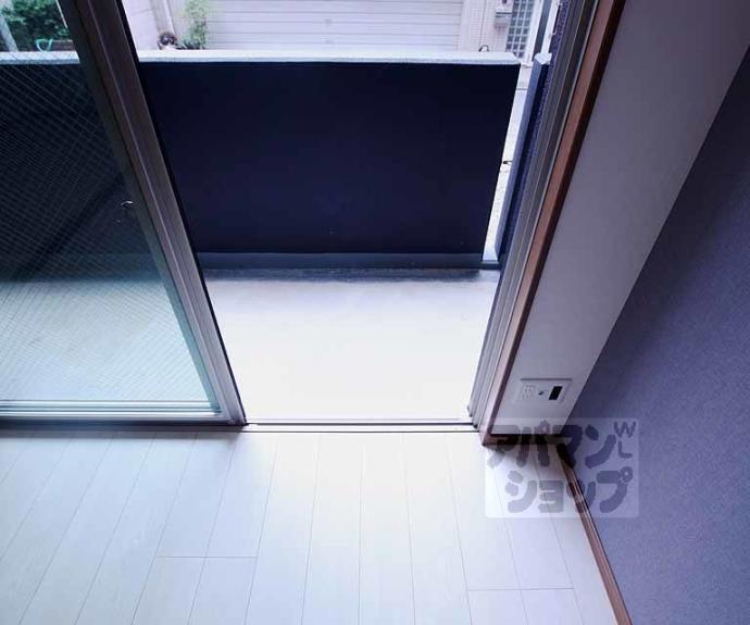 【THE RESIDENCE 二条駅前】間取