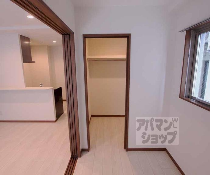 【THE RESIDENCE 二条駅前】間取