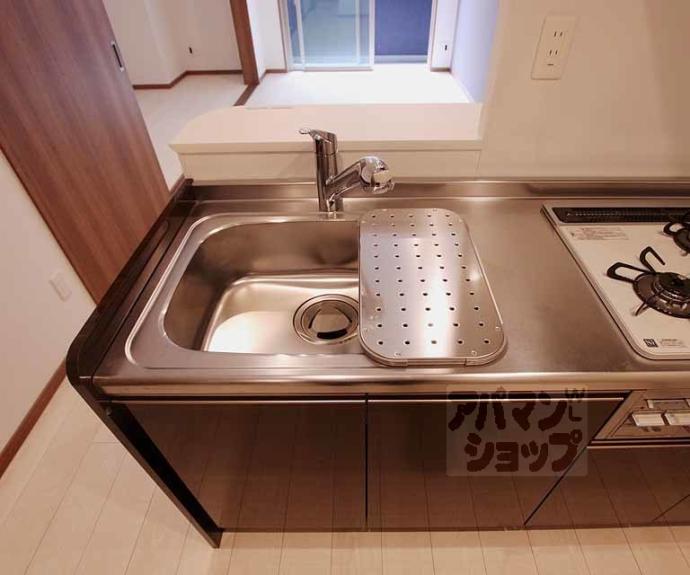 【THE RESIDENCE 二条駅前】間取