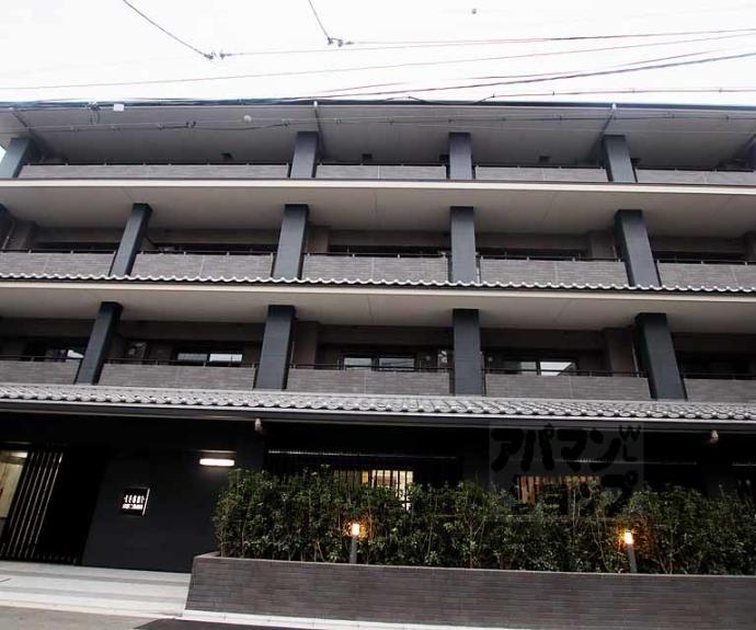 【リーガル京都二条城前】間取