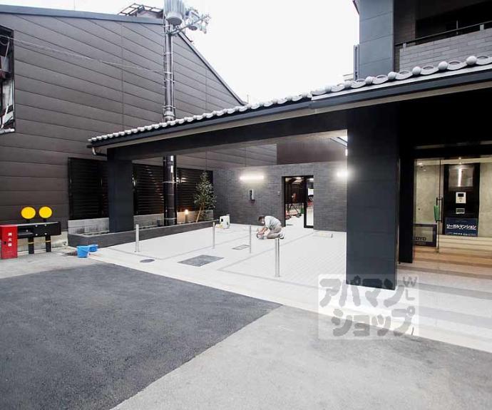 【リーガル京都二条城前】間取