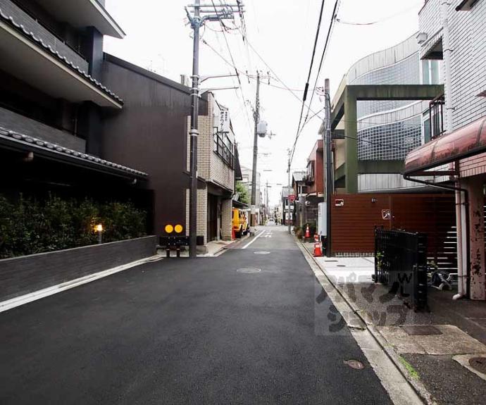 【リーガル京都二条城前】間取