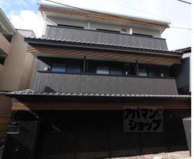 ラ・ジュワ・ペルマナント壬生：間取図