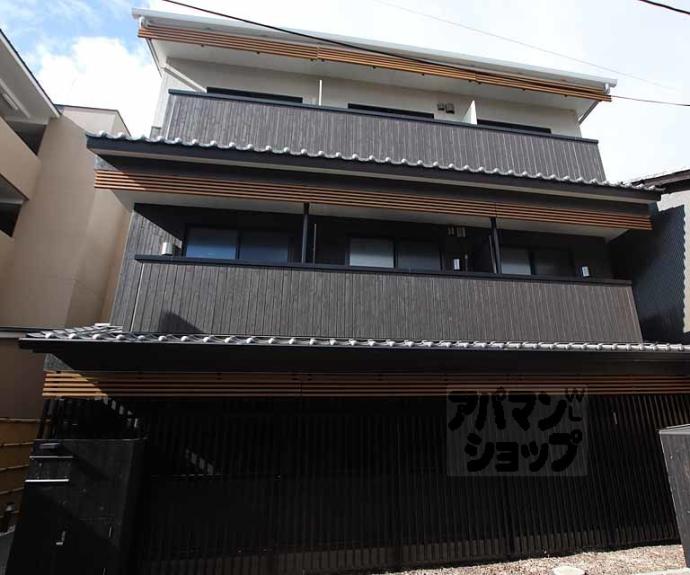 【ラ・ジュワ・ペルマナント壬生】間取