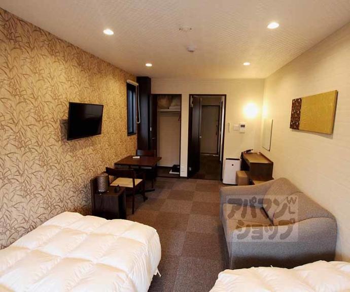 【ラ・ジュワ・ペルマナント壬生】間取