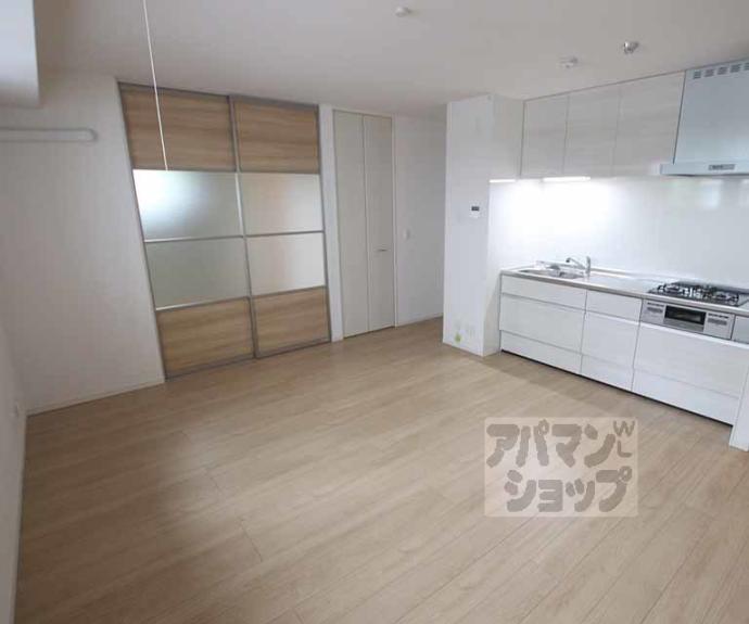 【Wisteria西大路五条】間取