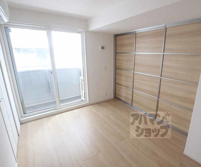 【Wisteria西大路五条】間取