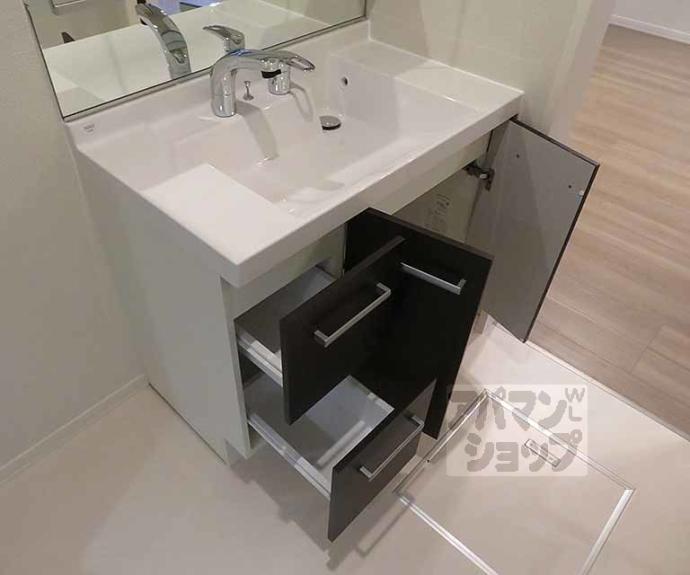 【シャーメゾン梅小路】間取