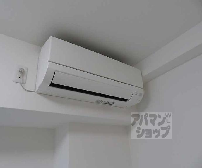 【ＴＨＥ　ＧＡＲＮＥＴ　ＳＵＩＴＥ　ＲＥＳＩＤＥＮＣＥ　西七条】間取