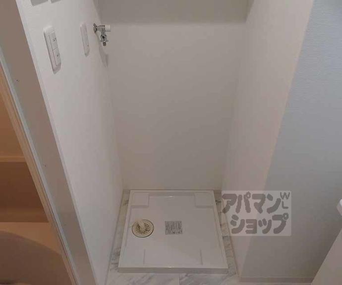 【ＴＨＥ　ＧＡＲＮＥＴ　ＳＵＩＴＥ　ＲＥＳＩＤＥＮＣＥ　西七条】間取