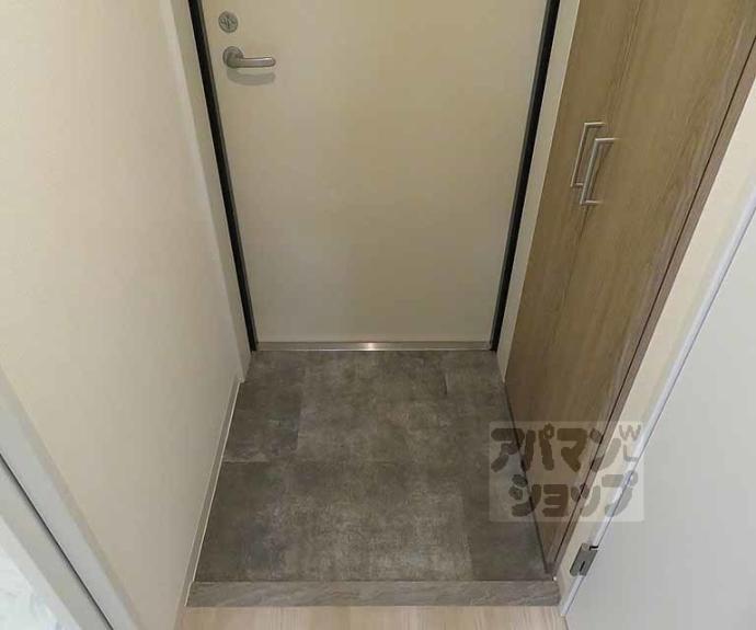 【ＴＨＥ　ＧＡＲＮＥＴ　ＳＵＩＴＥ　ＲＥＳＩＤＥＮＣＥ　西七条】間取