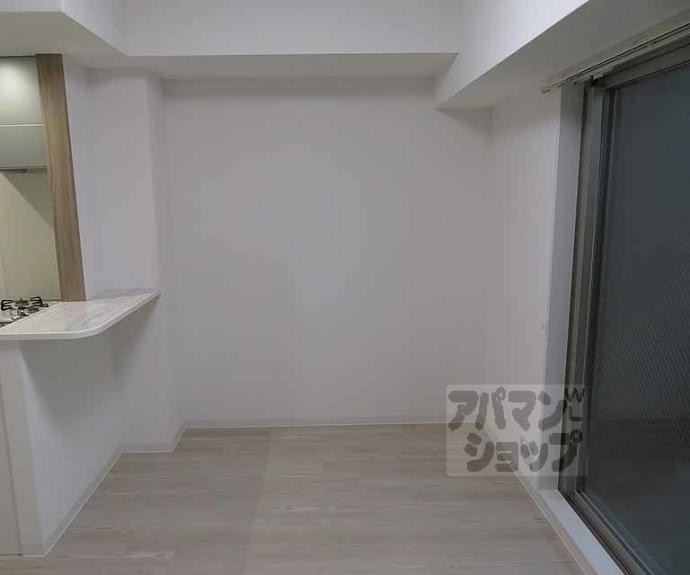 【ＴＨＥ　ＧＡＲＮＥＴ　ＳＵＩＴＥ　ＲＥＳＩＤＥＮＣＥ　西七条】間取